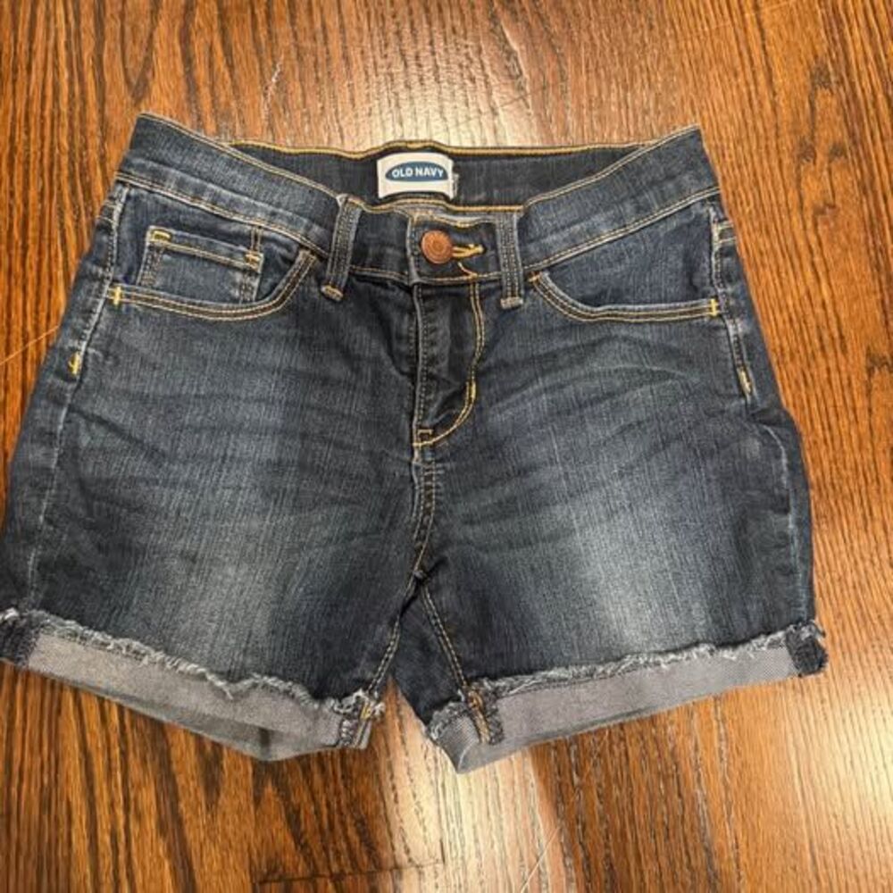 Old navy girls denim shorts - size 8